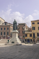Similar image 22749047
