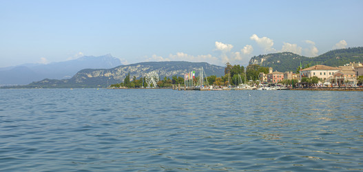 Similar image 22756097