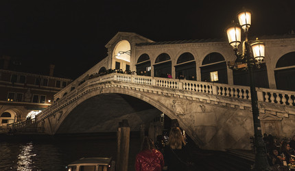 Similar image 22749804