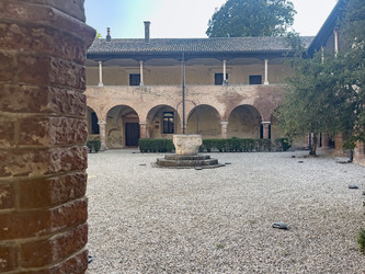 Similar image 22767300