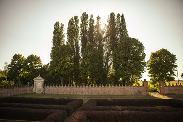 Similar image 22743297