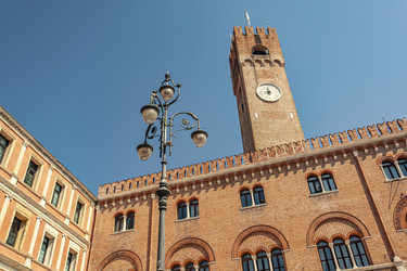 Similar image 22745031