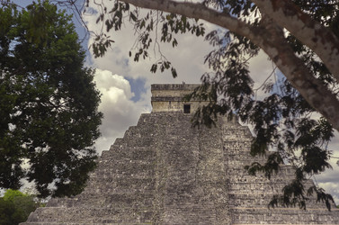 Similar image 22745106