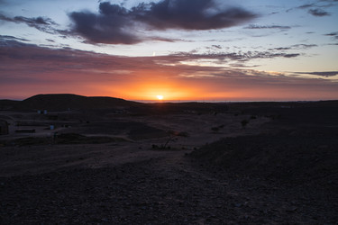 Similar image 22745059