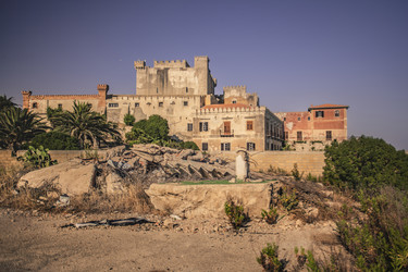 Similar image 22733999