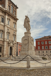 Similar image 22736813