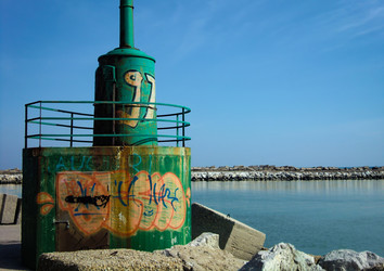 Similar image 22663328