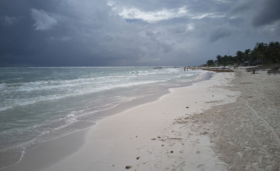 Similar image 22663375