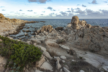 Similar image 22663383