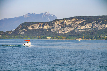 Similar image 22663175