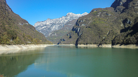 Similar image 22729122