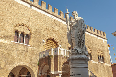 Similar image 22736899