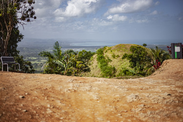 Similar image 22733815
