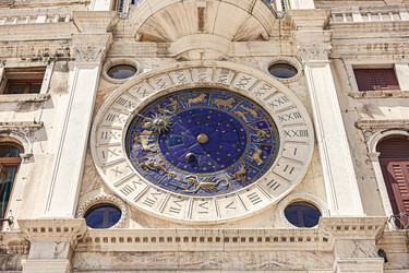 Similar image 22727494