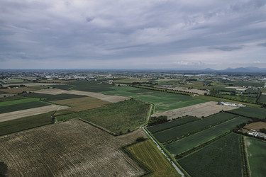 Similar image 22693458