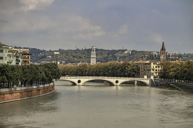 Similar image 22693282