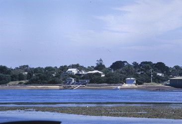 Similar image 22693570