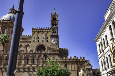 Similar image 22694404