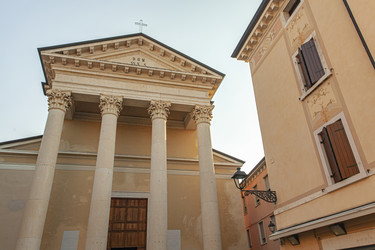 Similar image 22679860