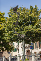 Similar image 22679680
