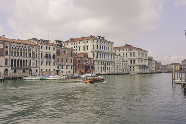 Similar image 22666115