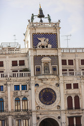 Similar image 22694018