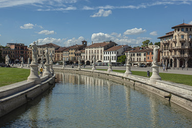 Similar image 22694935