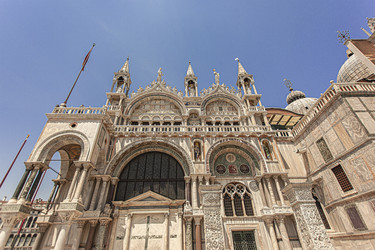Similar image 22665646