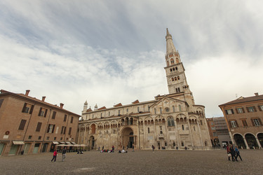 Similar image 22679737
