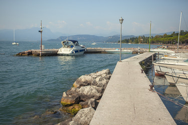 Similar image 22693786