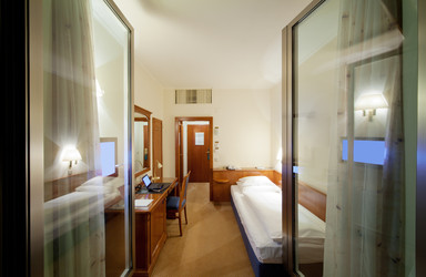 Similar image 22672579