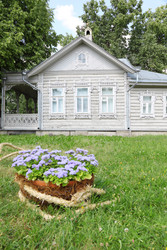Similar image 22669330