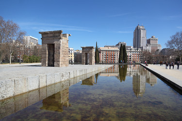 Similar image 22718418