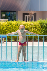 Similar image 22714737