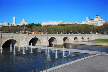 Similar image 22737543