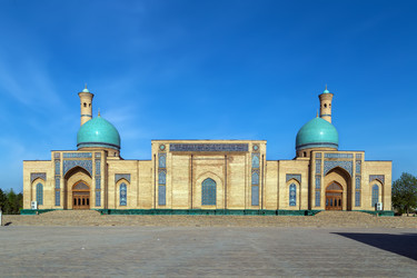 Similar image 22735915
