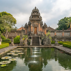 Similar image 22757984