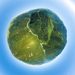Similar image 22763352