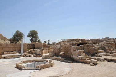 Similar image 22759687
