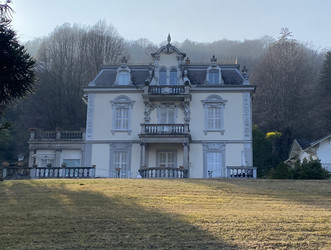 Similar image 22763670