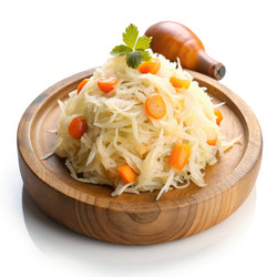 Вкусная квашеная капуста с морковью, поданная на деревянной тарелке на белом фоне. Генеративный искусственный интеллект - RomanZ