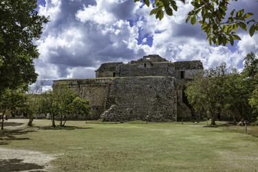 Similar image 22785213