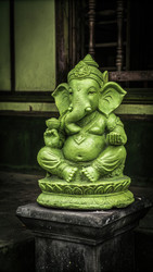 Similar image 22776047