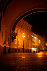 Теплый свет ночного Петербурга - Khotko