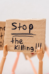 Протесты против войны и вооруженных конфликтов с требованием осуждения военной агрессии - Matroskin