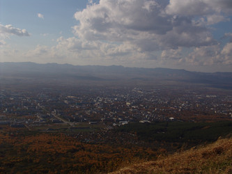 Вид с горнолыжного комплекса «Горный воздух». на город. Сахалин. View of the ski complex "Gorny Vozduh". Sakhalin. (marka) - marka