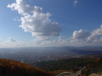 Вид с горнолыжного комплекса «Горный воздух». на город. Сахалин. View of the ski complex "Gorny Vozduh". Sakhalin. (marka) - marka