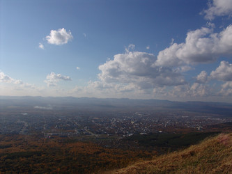 Вид с горнолыжного комплекса «Горный воздух». на город. Сахалин. View of the ski complex "Gorny Vozduh". Sakhalin. (marka) - marka