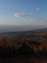 Вид с горнолыжного комплекса «Горный воздух». на город. Сахалин. View of the ski complex "Gorny Vozduh". Sakhalin. (marka) - marka