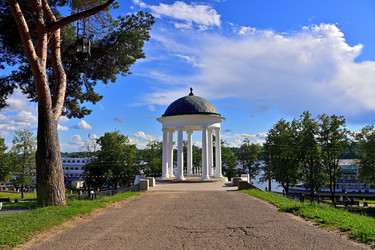 Беседка А.Н. Островского в городе Костроме - Mishell